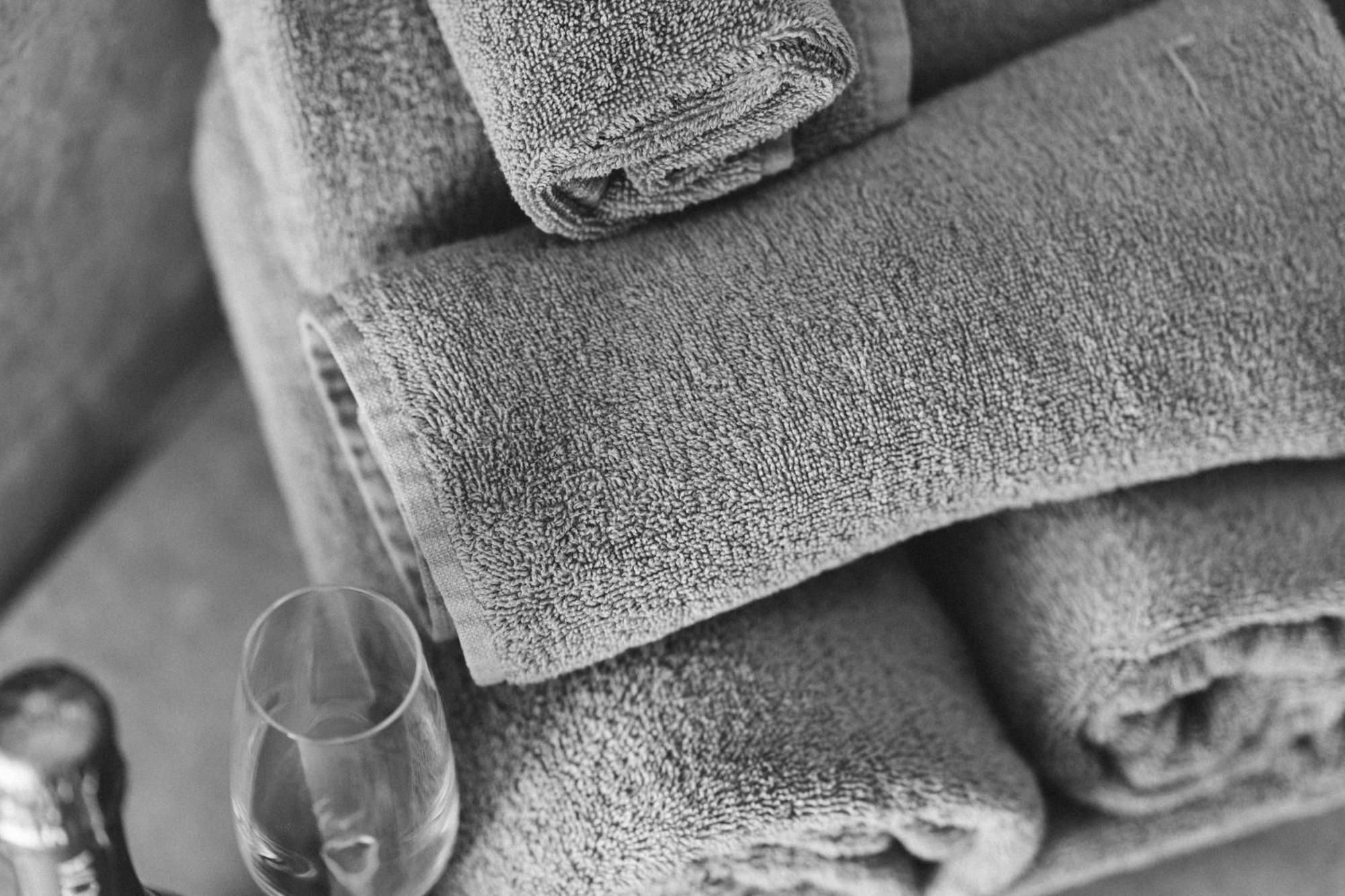 Luxuite Spa Con Piscina E Jacuzzi อัลเบโรเบลโล ภายนอก รูปภาพ